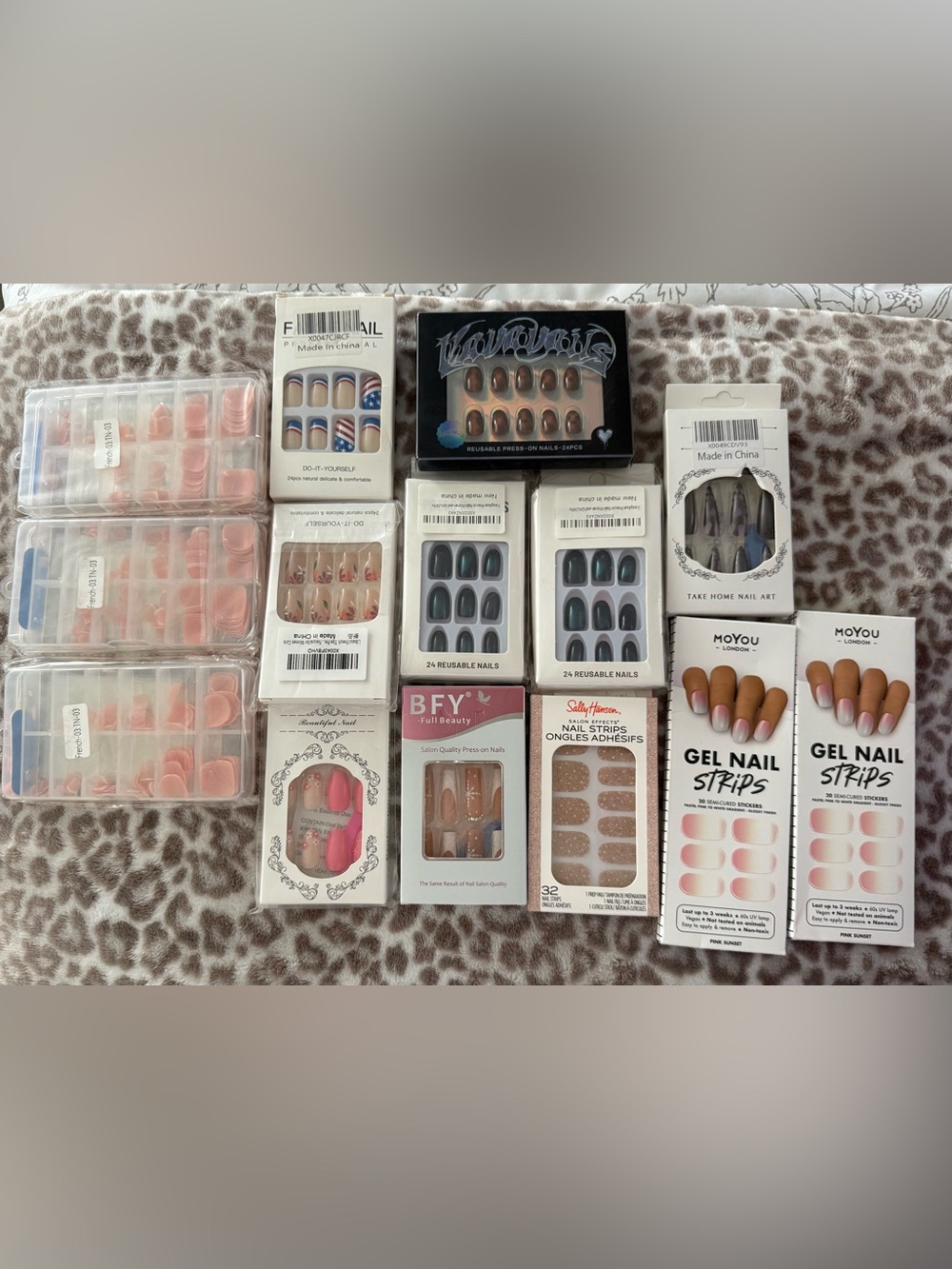 Press-On Nails and Toe Nail Set - Multiple Color Accents -